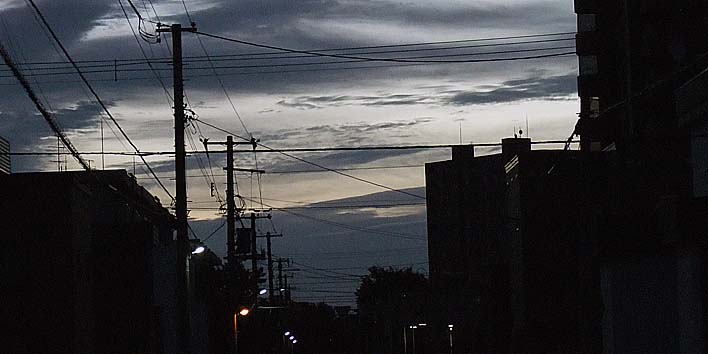 250910higasi.jpg(50934 byte)