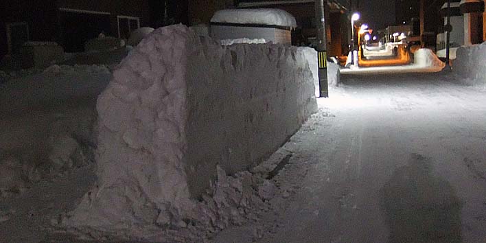 260210kabe.jpg(51429 byte)