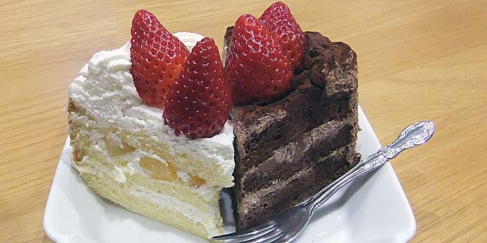 260303cake.jpg(71317 byte)
