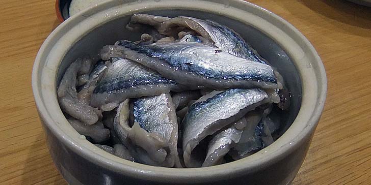 251104_r_sunomono.jpg(70133 byte)